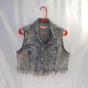 Jean Vest